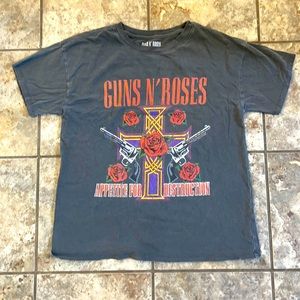 Vintage Guns and Roses Tee